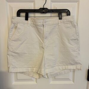 a new day Women’s White Cotton Chino Shorts